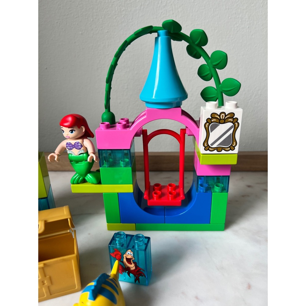 Duplo Disney Princess 10515 Ariel's Undersea Castle Mermaid & Flounder Retired - Picture 4 of 5